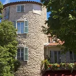 Apartment 15 Cours Massena