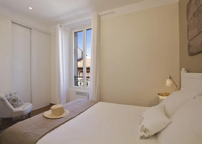 15 Cours Massena Apartman Antibes